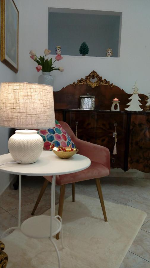 Ospitalita Barocca Room Vida Noto Bagian luar foto